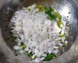 A picture of step 5 of Kanda Poha.