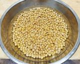 黃豆三部曲（自製豆漿、豆皮、豆渣丸）的食譜步驟1照片