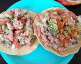 Foto del paso 4 de la receta: Tostadas de atún a la mexicana