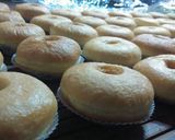 Foto langkah ke 11 dari resep Donat super empuk + tips.
