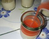 Foto langkah ke 5 dari resep Puding Susu Strawberry (Merah Putih).