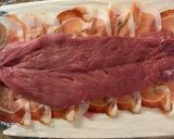 A picture of step 11 of Prosciutto wrapped pork fillet with chorizo stuffing.