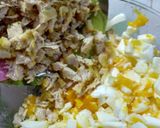 Foto langkah ke 3 dari resep Boiled egg sandwich rolls.