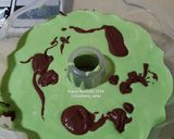 Foto langkah ke 7 dari resep Bolu Kukus Marmer Pandan Cokelat.