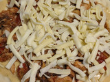 Mackerel and tomato miso mayonnaise amazake spicy pizza