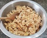 A picture of step 4 of Roasted Red Pepper, Artichoke and Olive Pasta Salad.