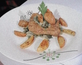 Foto del paso 7 de la receta: Filete al perejil con papas rústicas