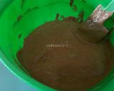 Foto langkah ke 8 dari resep Dome Chocolate Cake with Milk Cream.