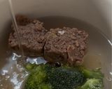 Foto langkah ke 2 dari resep Puree Ati Telur Puyuh Brokoli.