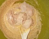 A picture of step 5 of Chicken Malai boti creamy floral pizza in pateela.