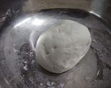 A picture of step 1 of Korean rice cake.