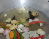 Gambar langkah 2 resipi Singgang Kepala Ikan Tenggiri.