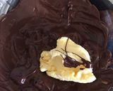 Foto langkah ke 5 dari resep Cheesecake brownie Pie.