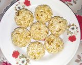 मुरमुरे लाडू (murmure ladoo recipe in marathi) रेसिपी स्टेप 4 फोटो