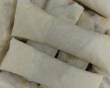 Foto langkah ke 4 dari resep Lumpia pisang coklat.