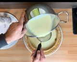 Foto del passaggio 17 della ricetta Crostata di Natale con Panna Cotta, Crema di Mele e Cioccolato
