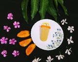 A picture of step 10 of Mango Popsicles.
