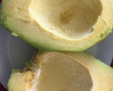 Foto del paso 3 de la receta: Ensalada de aguacate en vinagreta de Maracuyá