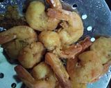 Foto langkah ke 1 dari resep Udang goreng saus lava.