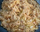 Foto del paso 1 de la receta: Tosta de cebolla caramelizada con anchoas