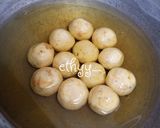 Foto langkah ke 2 dari resep Bola ubi.