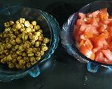 A picture of step 1 of 🌿Protein rich Sprouts Salad🍅.