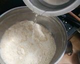 A picture of step 1 of Oats pan cake.