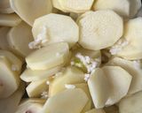A picture of step 1 of Air Fryer Gratin Dauphinois.