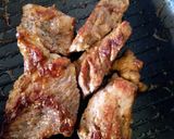 A picture of step 5 of Beef choma (pan choma).