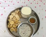 A picture of step 1 of Dates Banana Smoothie.
