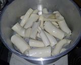 Foto langkah ke 2 dari resep Singkong goreng gurih.