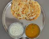 A picture of step 4 of Vegetable urad dal dosa.