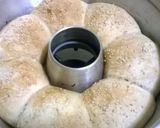 Foto del paso 12 de la receta: Pan turco amasado a mano (Horno milagro, cazuela horno)