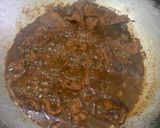 A picture of step 4 of Thai style beef noodles.