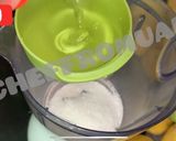 A picture of step 1 of Mango cake.