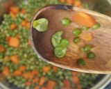 A picture of step 4 of Green peas aka minji soup.