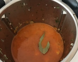 Foto del paso 5 de la receta: Patatas guisadas con setas y mejillones Thermomix para dos