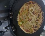વેજિટેબલ ચીઝ પરાઠા(vegetable cheese recipe in Gujarati) રેસીપી સ્ટેપ4ફોટો