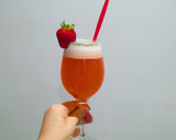 Foto del paso 2 de la receta: 🍹Limonada de frutilla con jengibre y menta 🍓🍋🍃