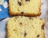 Foto del paso 5 de la receta: Budín sabor a vainilla con trocitos de chocolate