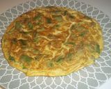 Foto del paso 12 de la receta: Tortilla de ajos tiernos y espárragos trigueros