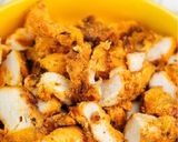 A picture of step 1 of Beloved Egg Chicken (Kathi) Roll.