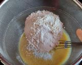 A picture of step 2 of Mango Suji Cake.