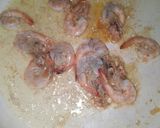 Foto langkah ke 5 dari resep Pad Thai Shrimp n Chicken.