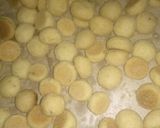 Foto langkah ke 2 dari resep Kukis bimoli kacang anti gagal.