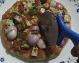 पनीर पिज़्ज़ा(Paneer pizza recipe in hindi) रेसिपी चरण 4 फोटो