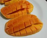 A picture of step 1 of Mango Lassi💛🌼.