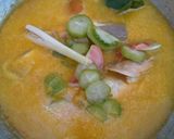 Foto langkah ke 6 dari resep Ikan kuah kuning pedas.