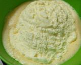 Foto del paso 2 de la receta: Bizcocho dulce sin harina ni azúcar súper rápido