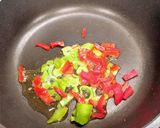 Foto del paso 2 de la receta: Tortilla francesa con pimientos y atún